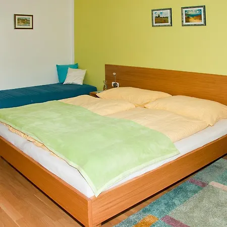 Und Gassner Guest house Admont